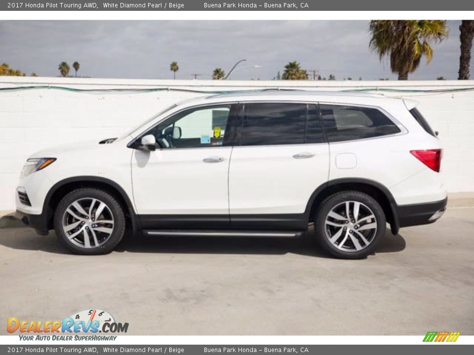 2017 Honda Pilot Touring AWD White Diamond Pearl / Beige Photo #8