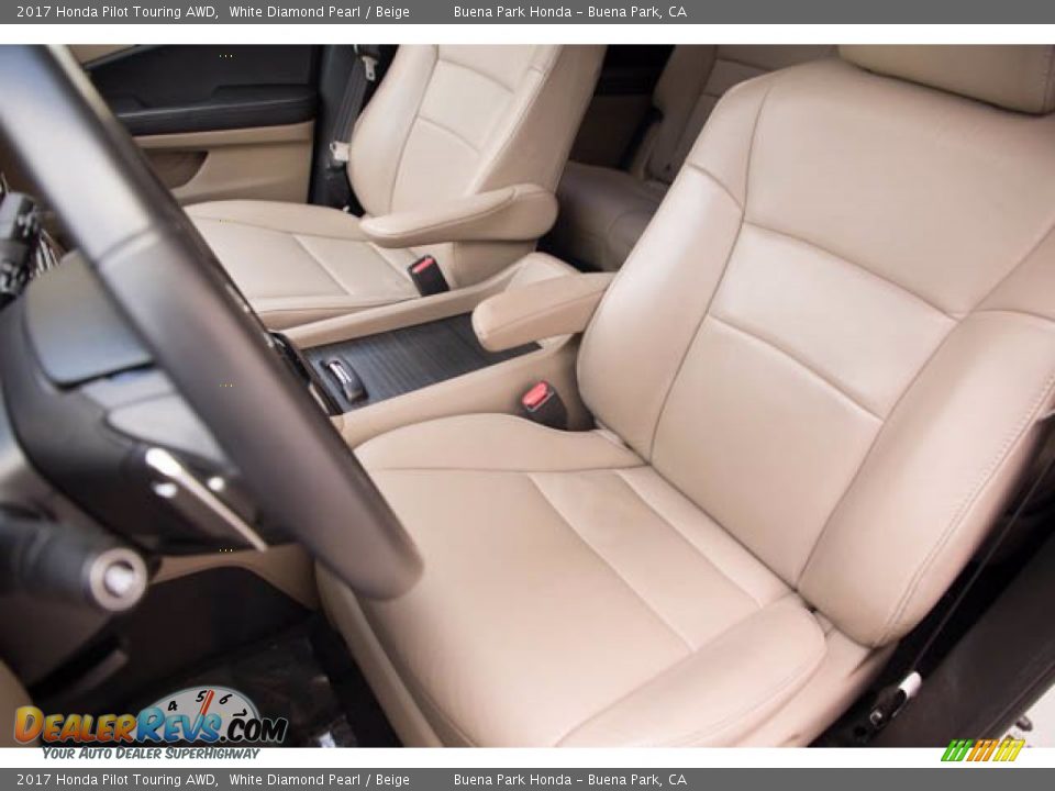 2017 Honda Pilot Touring AWD White Diamond Pearl / Beige Photo #16