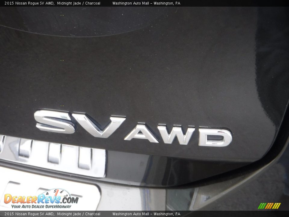 2015 Nissan Rogue SV AWD Midnight Jade / Charcoal Photo #10