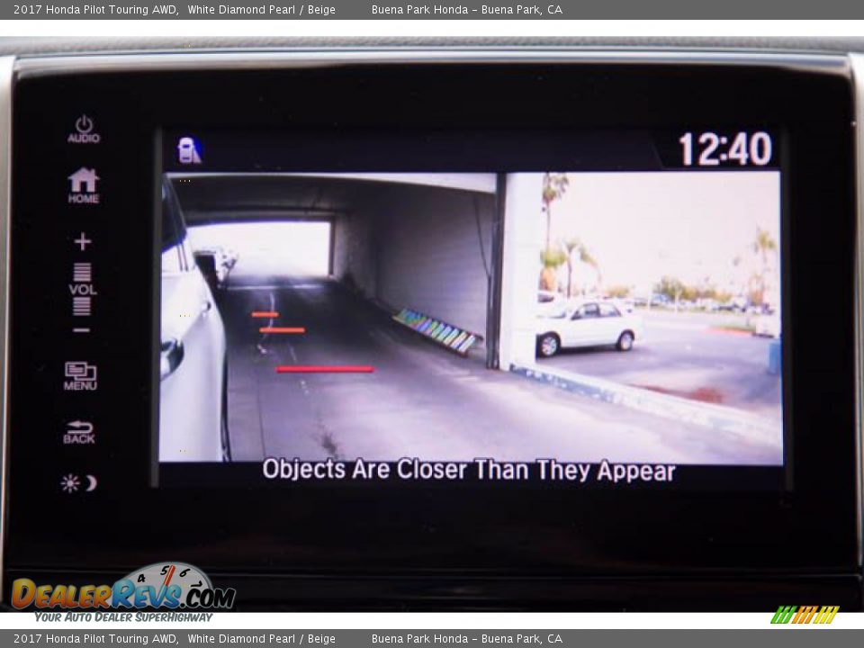 2017 Honda Pilot Touring AWD White Diamond Pearl / Beige Photo #30