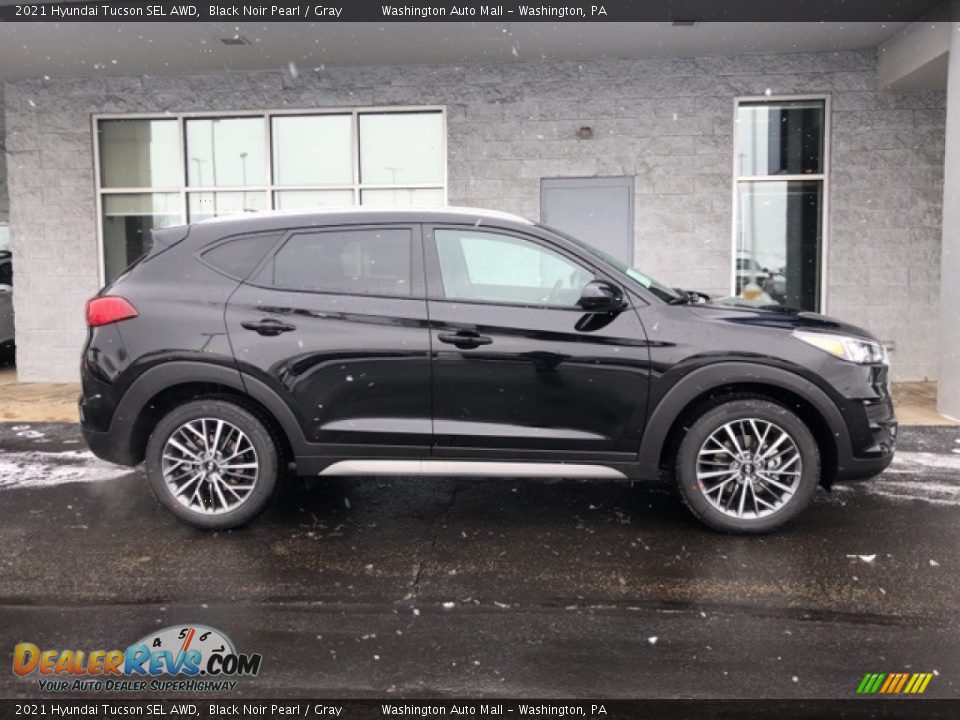 2021 Hyundai Tucson SEL AWD Black Noir Pearl / Gray Photo #2