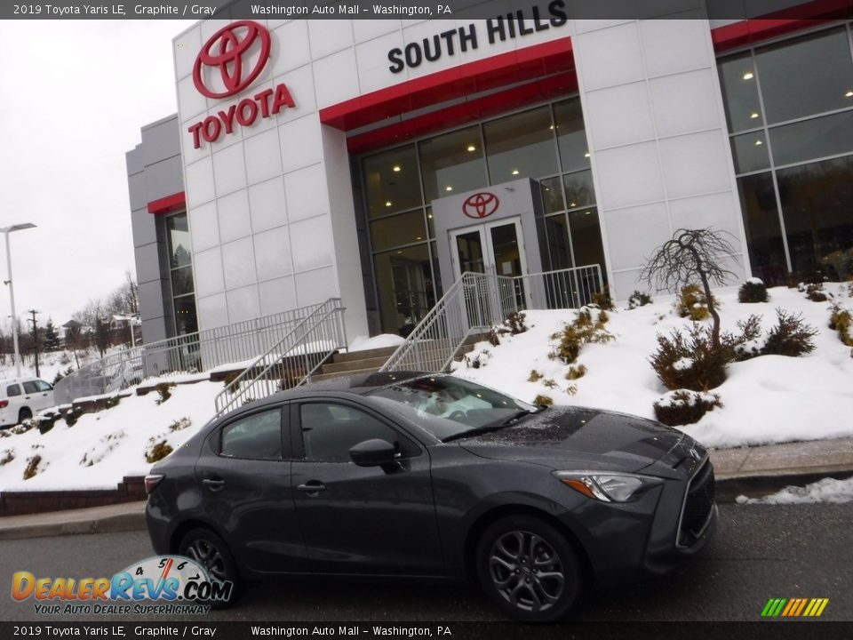 2019 Toyota Yaris LE Graphite / Gray Photo #2