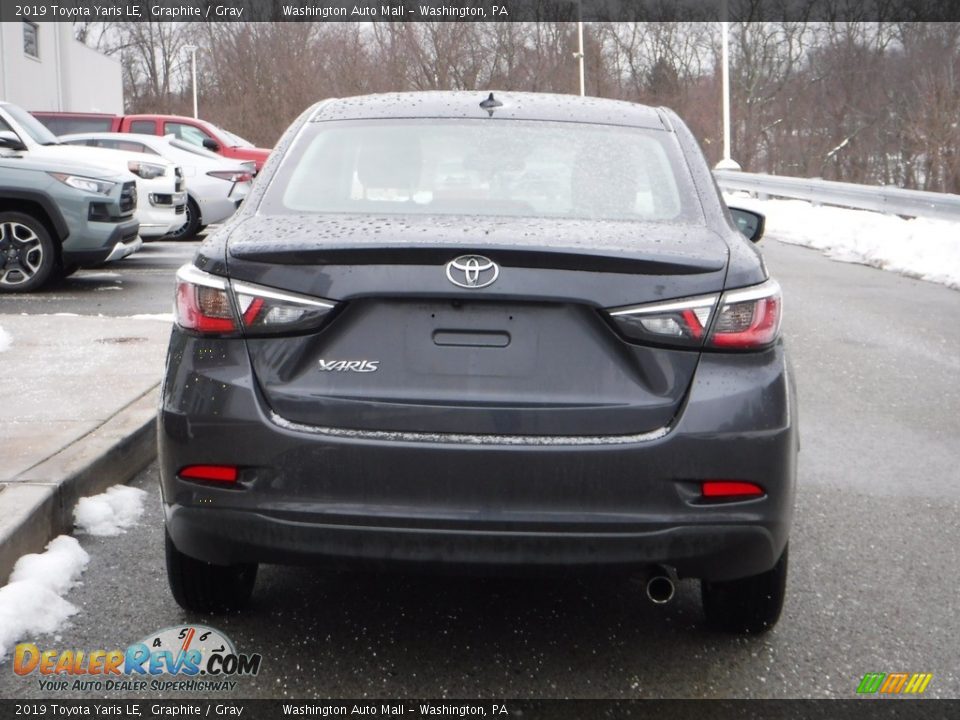 2019 Toyota Yaris LE Graphite / Gray Photo #13