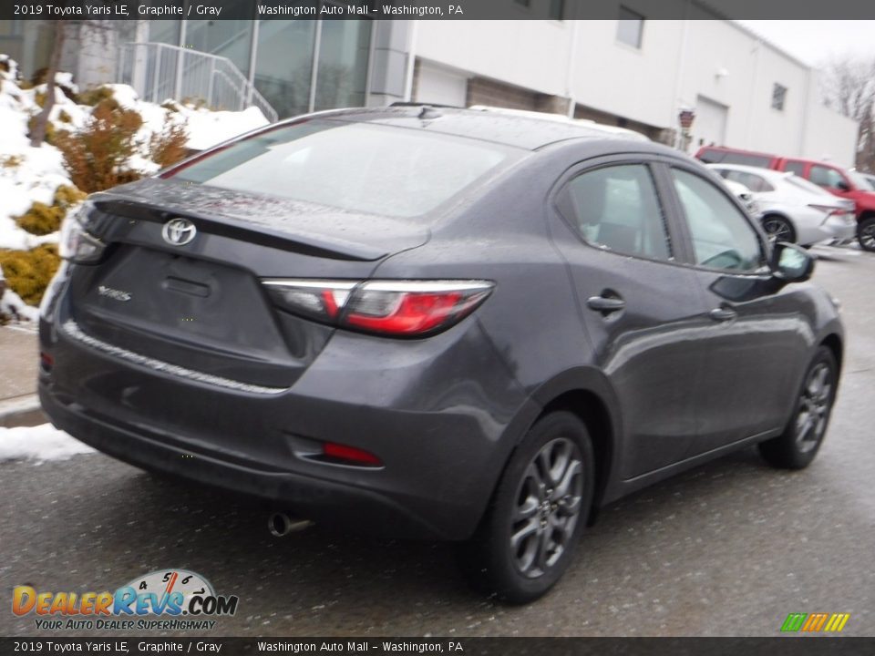 2019 Toyota Yaris LE Graphite / Gray Photo #14