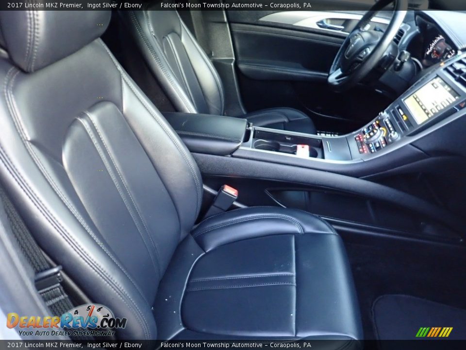 Front Seat of 2017 Lincoln MKZ Premier Photo #11