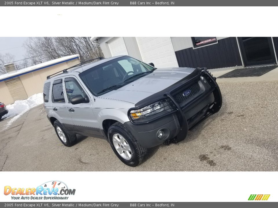 2005 Ford Escape XLT V6 Silver Metallic / Medium/Dark Flint Grey Photo #2