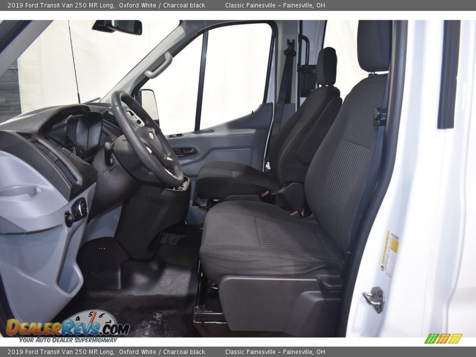 2019 Ford Transit Van 250 MR Long Oxford White / Charcoal black Photo #7