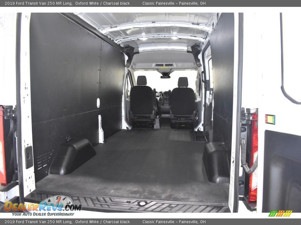 2019 Ford Transit Van 250 MR Long Oxford White / Charcoal black Photo #8