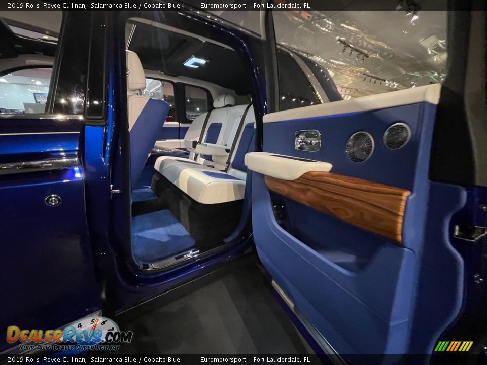 Rear Seat of 2019 Rolls-Royce Cullinan  Photo #8