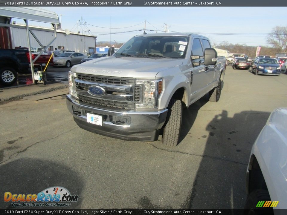 2019 Ford F250 Super Duty XLT Crew Cab 4x4 Ingot Silver / Earth Gray Photo #3