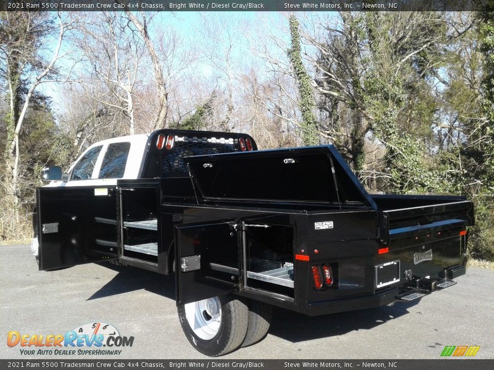 2021 Ram 5500 Tradesman Crew Cab 4x4 Chassis Bright White / Diesel Gray/Black Photo #15