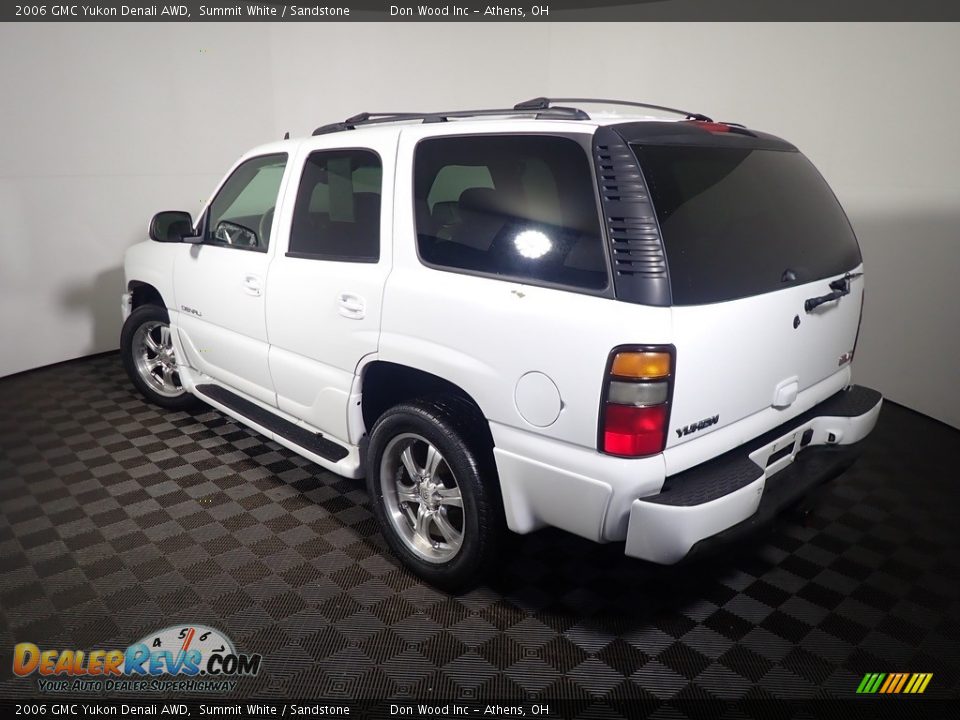 2006 GMC Yukon Denali AWD Summit White / Sandstone Photo #13