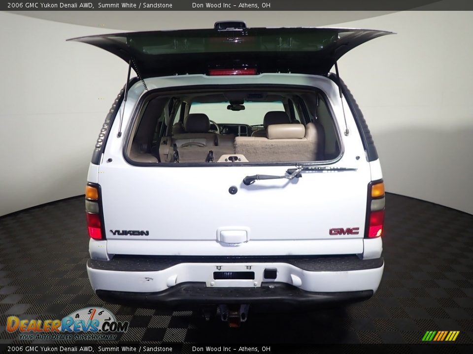 2006 GMC Yukon Denali AWD Summit White / Sandstone Photo #15