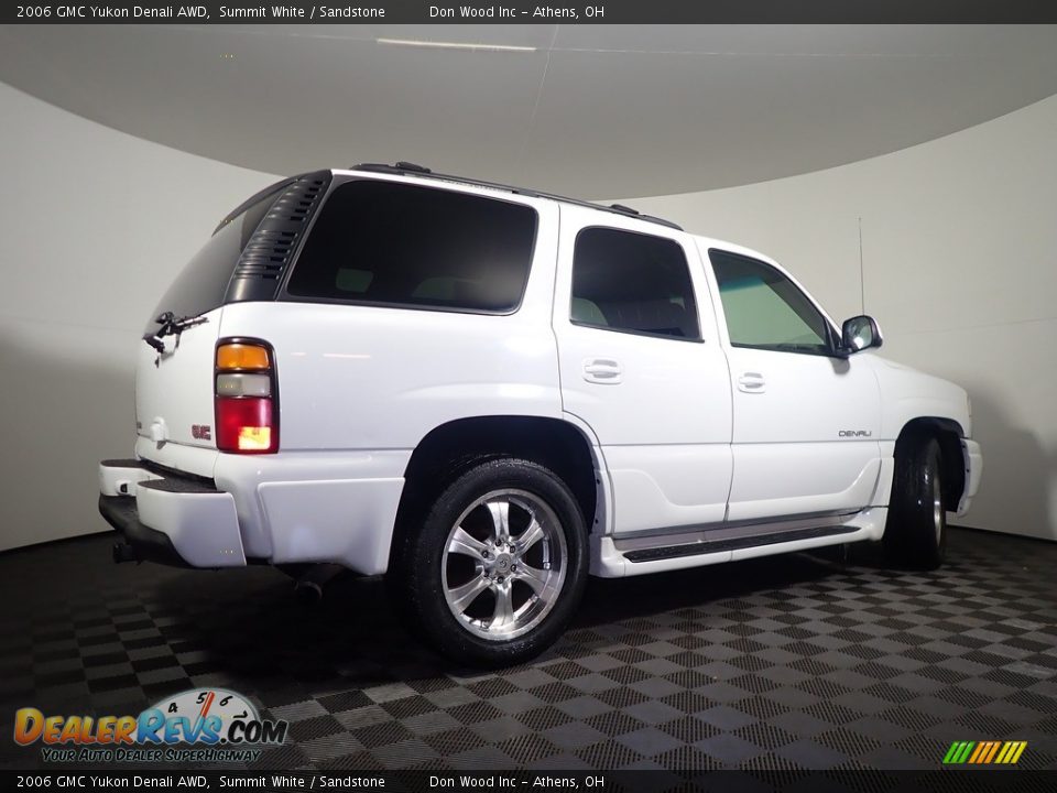 2006 GMC Yukon Denali AWD Summit White / Sandstone Photo #18