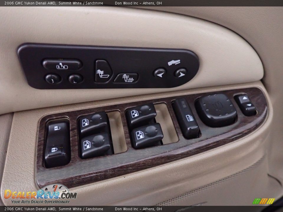 2006 GMC Yukon Denali AWD Summit White / Sandstone Photo #23