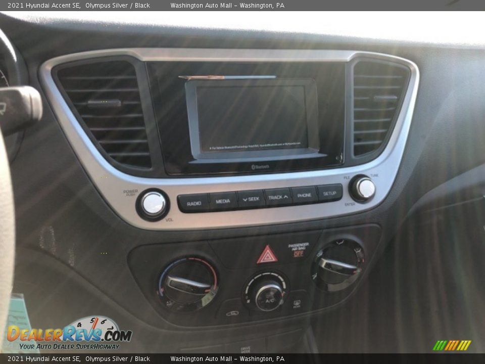 2021 Hyundai Accent SE Olympus Silver / Black Photo #5