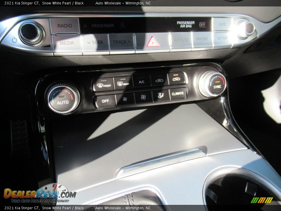 2021 Kia Stinger GT Snow White Pearl / Black Photo #17