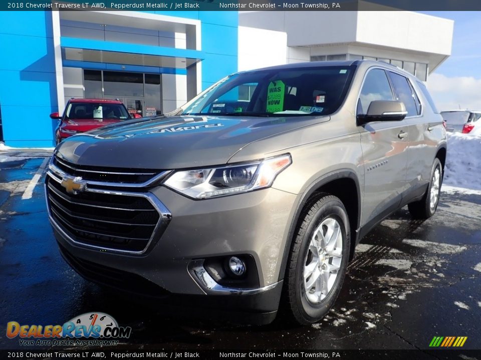 2018 Chevrolet Traverse LT AWD Pepperdust Metallic / Jet Black Photo #2