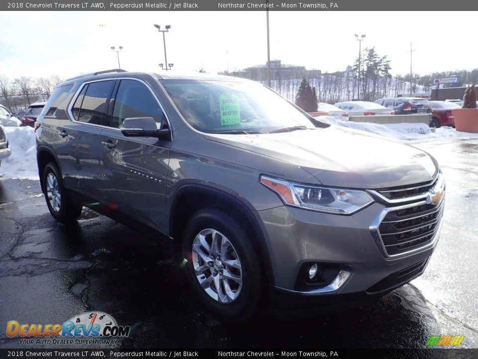 2018 Chevrolet Traverse LT AWD Pepperdust Metallic / Jet Black Photo #11