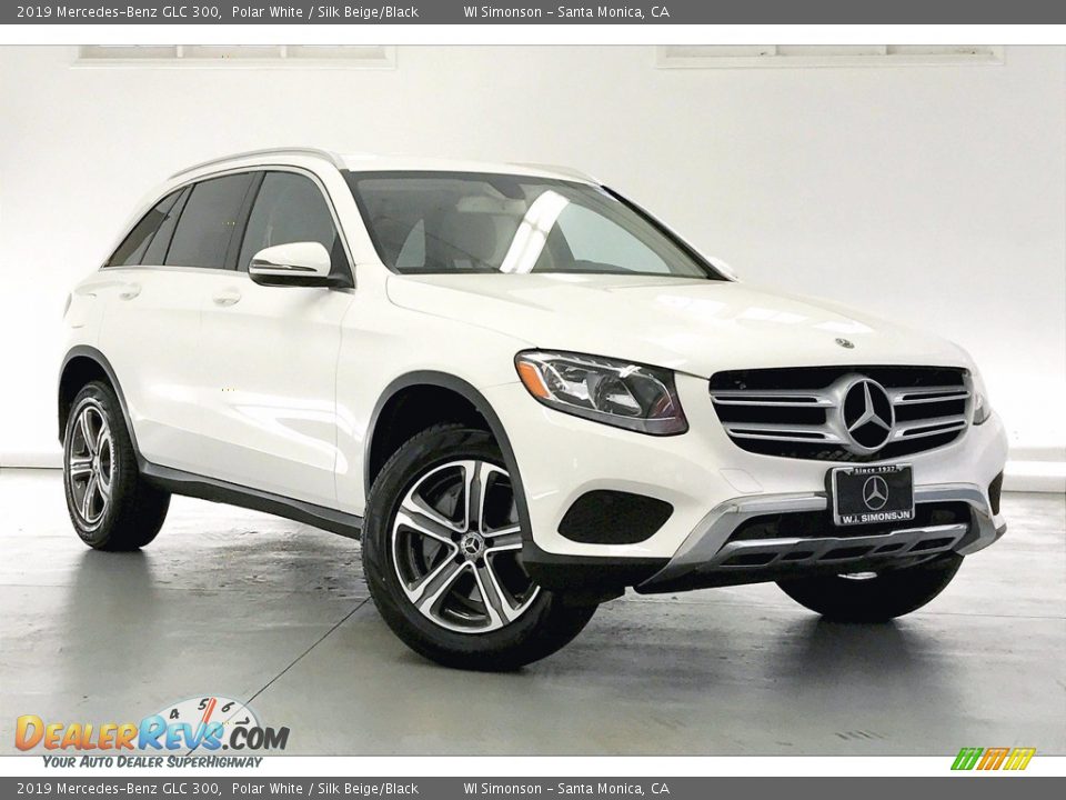 2019 Mercedes-Benz GLC 300 Polar White / Silk Beige/Black Photo #34