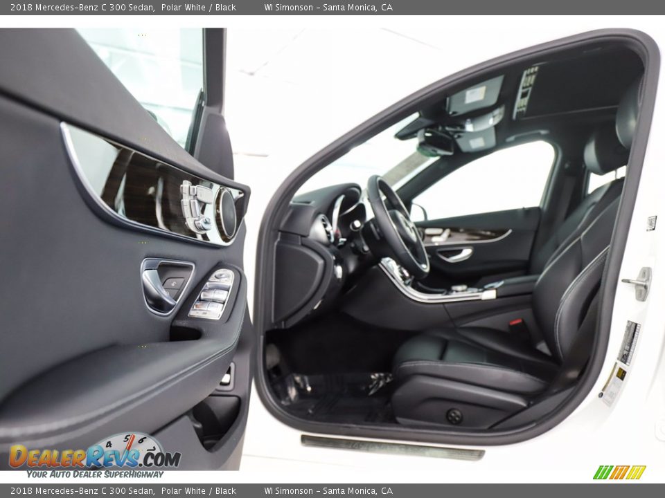 2018 Mercedes-Benz C 300 Sedan Polar White / Black Photo #21
