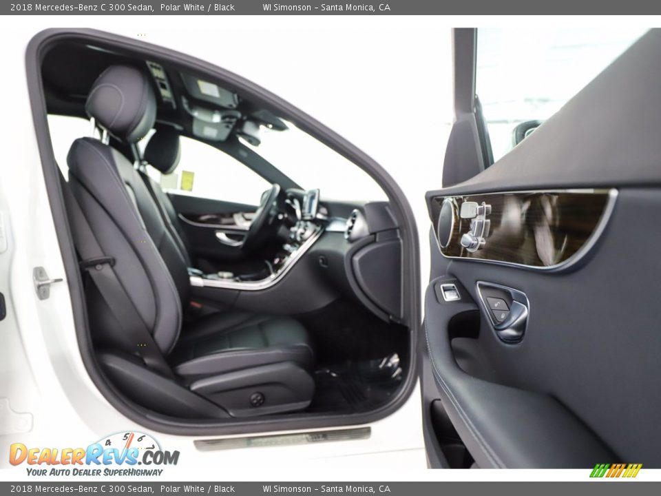 2018 Mercedes-Benz C 300 Sedan Polar White / Black Photo #30