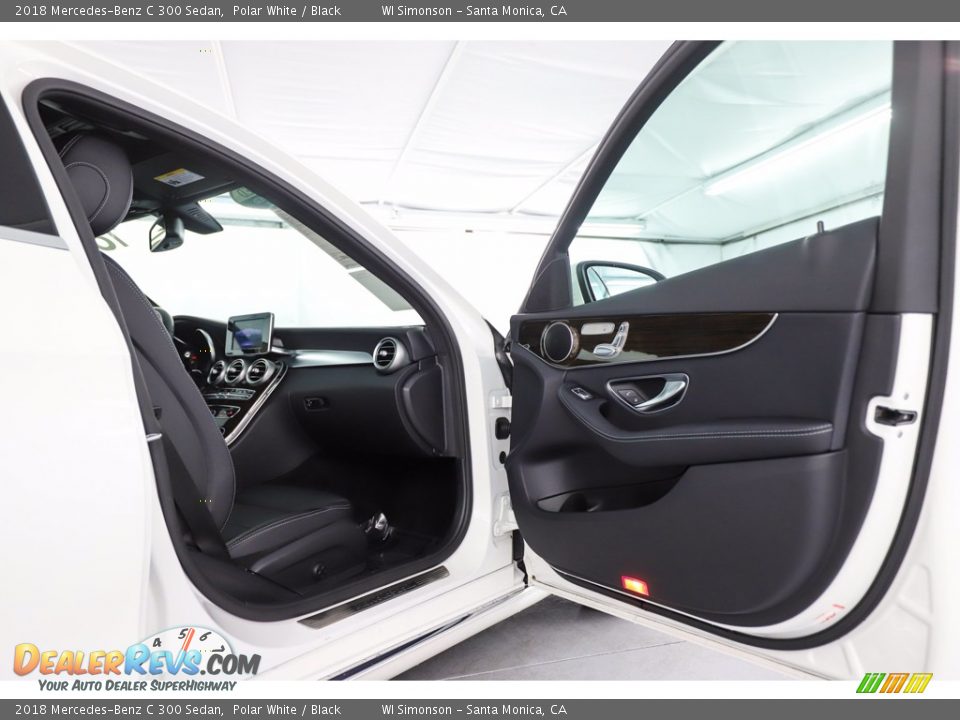 2018 Mercedes-Benz C 300 Sedan Polar White / Black Photo #31
