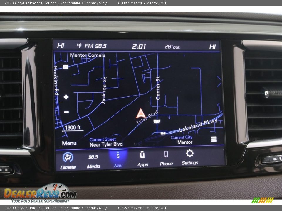 2020 Chrysler Pacifica Touring Bright White / Cognac/Alloy Photo #12