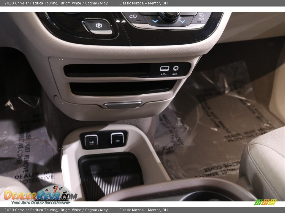 2020 Chrysler Pacifica Touring Bright White / Cognac/Alloy Photo #15