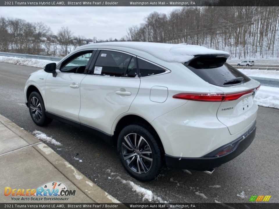 2021 Toyota Venza Hybrid LE AWD Blizzard White Pearl / Boulder Photo #2