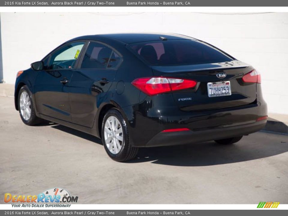 2016 Kia Forte LX Sedan Aurora Black Pearl / Gray Two-Tone Photo #1