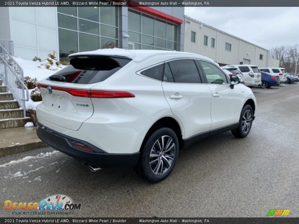 2021 Toyota Venza Hybrid LE AWD Blizzard White Pearl / Boulder Photo #12