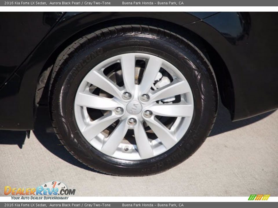 2016 Kia Forte LX Sedan Wheel Photo #34