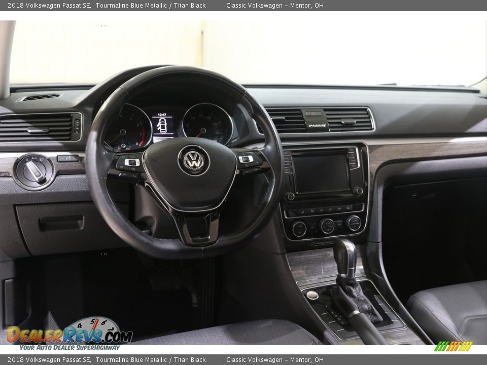 2018 Volkswagen Passat SE Tourmaline Blue Metallic / Titan Black Photo #6