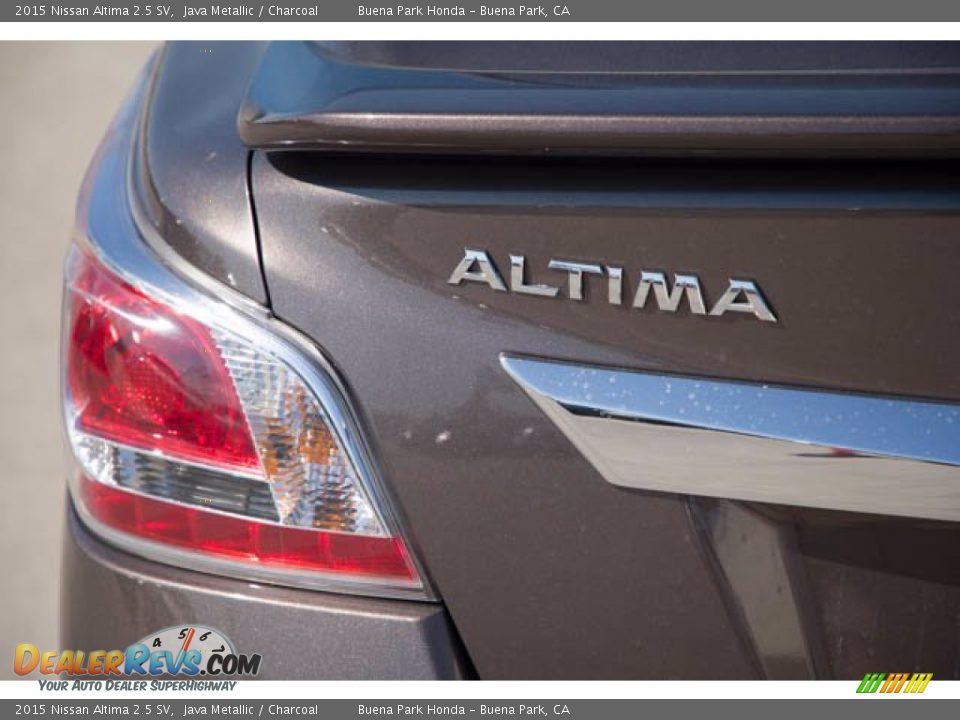 2015 Nissan Altima 2.5 SV Java Metallic / Charcoal Photo #10