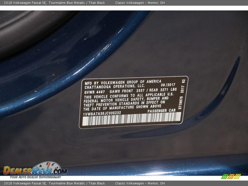 2018 Volkswagen Passat SE Tourmaline Blue Metallic / Titan Black Photo #19