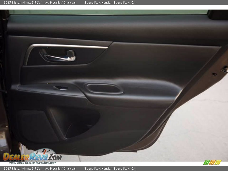 2015 Nissan Altima 2.5 SV Java Metallic / Charcoal Photo #33