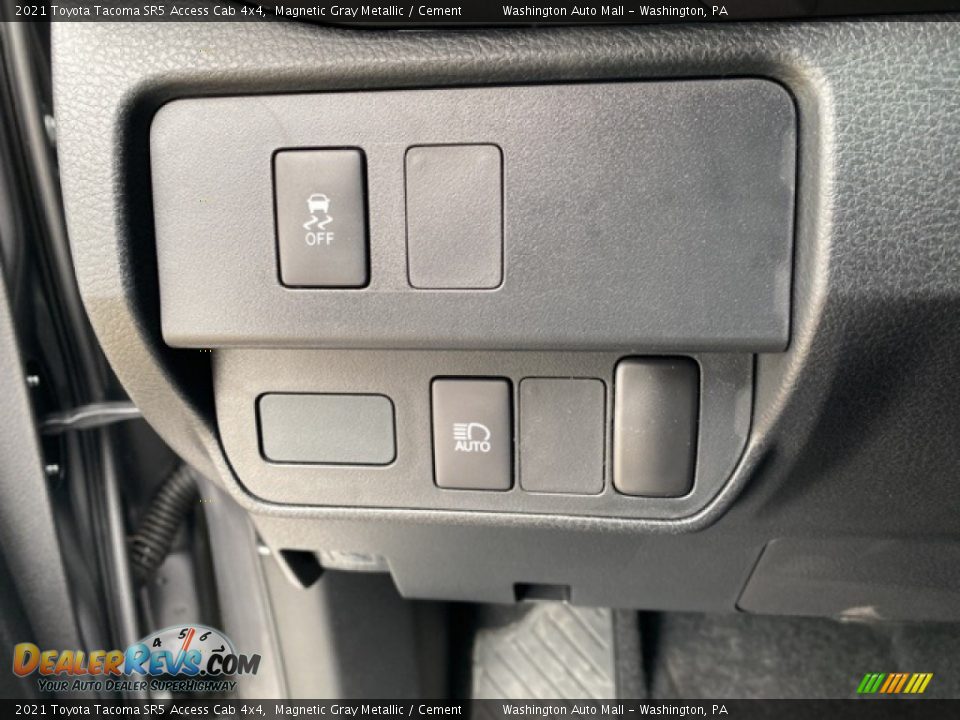 2021 Toyota Tacoma SR5 Access Cab 4x4 Magnetic Gray Metallic / Cement Photo #17