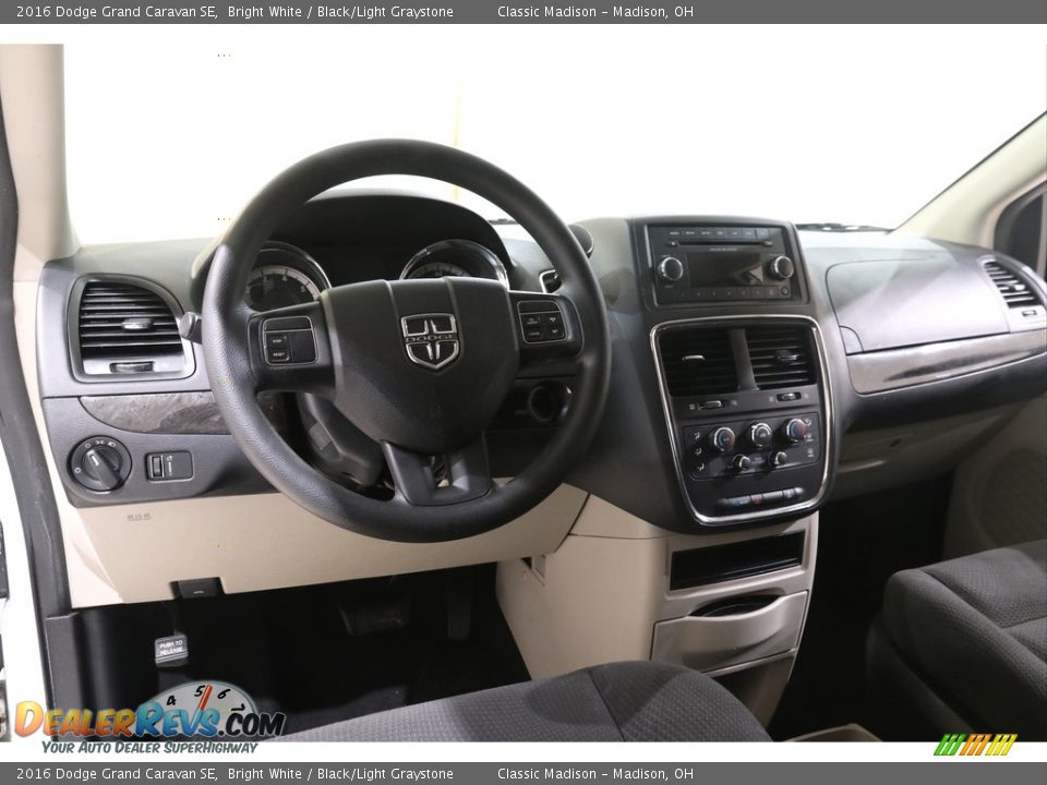 2016 Dodge Grand Caravan SE Bright White / Black/Light Graystone Photo #6