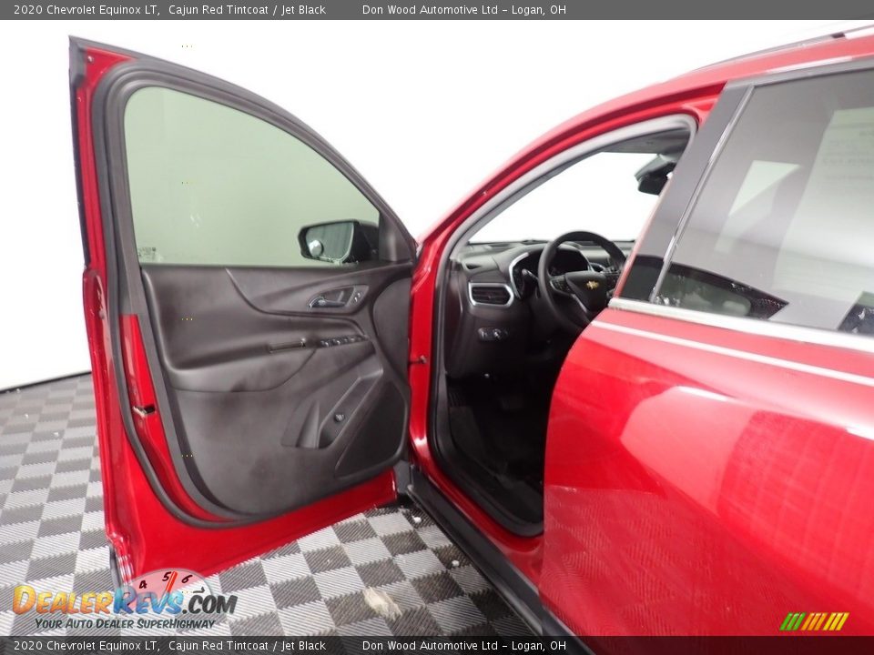 2020 Chevrolet Equinox LT Cajun Red Tintcoat / Jet Black Photo #28