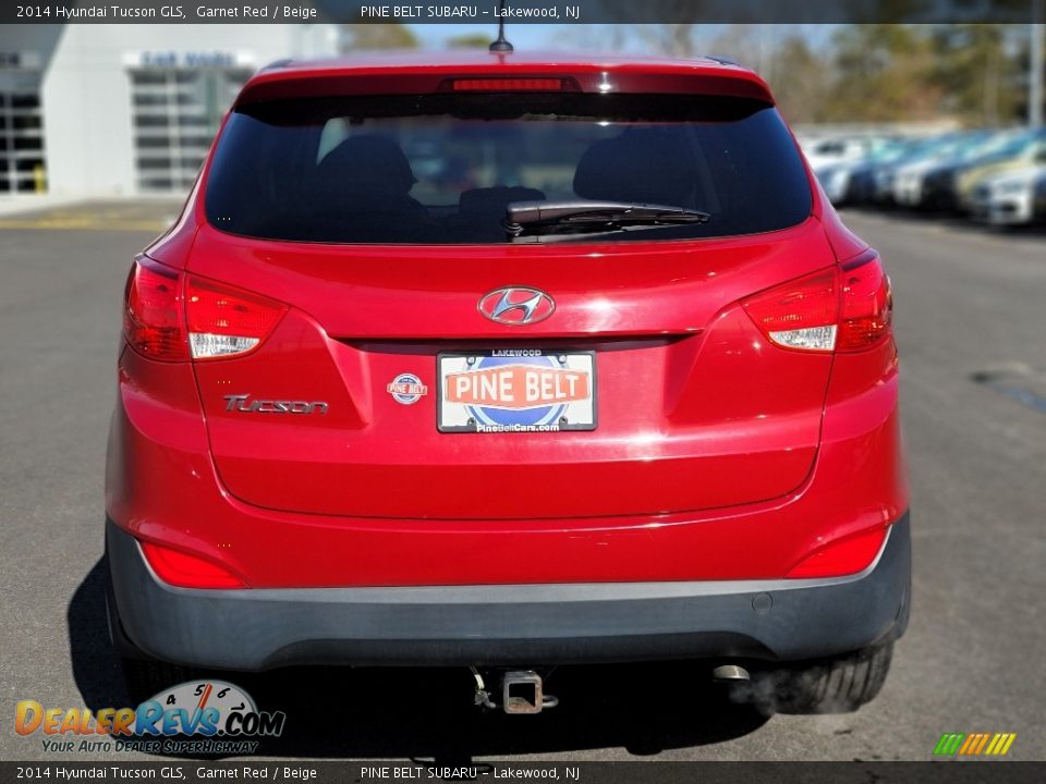 2014 Hyundai Tucson GLS Garnet Red / Beige Photo #15