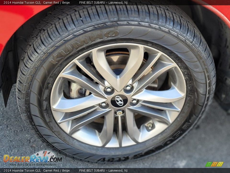 2014 Hyundai Tucson GLS Garnet Red / Beige Photo #29