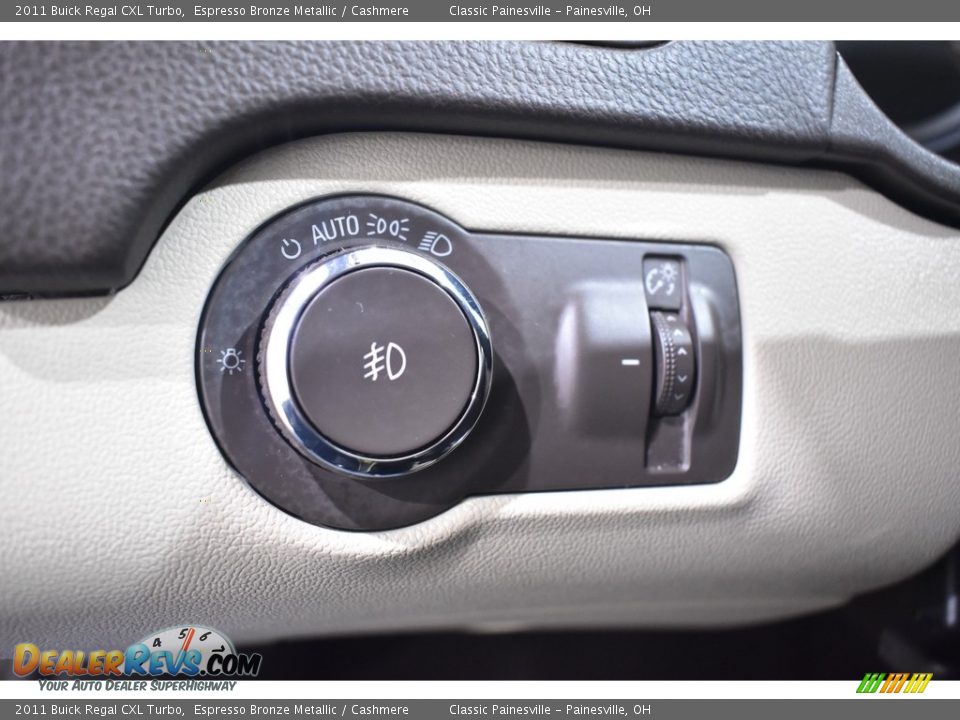 Controls of 2011 Buick Regal CXL Turbo Photo #13