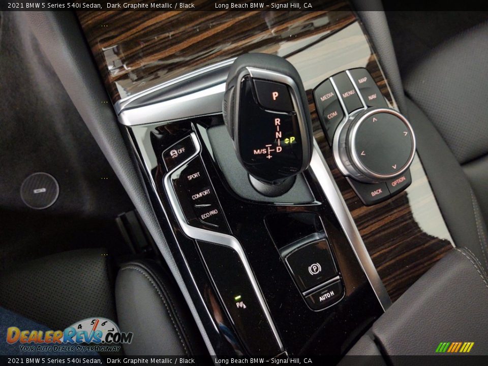 2021 BMW 5 Series 540i Sedan Shifter Photo #16