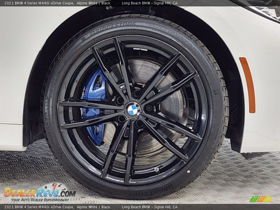 2021 BMW 4 Series M440i xDrive Coupe Wheel Photo #3
