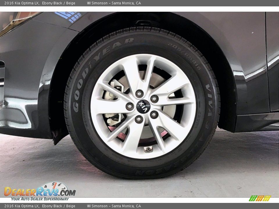 2016 Kia Optima LX Wheel Photo #8