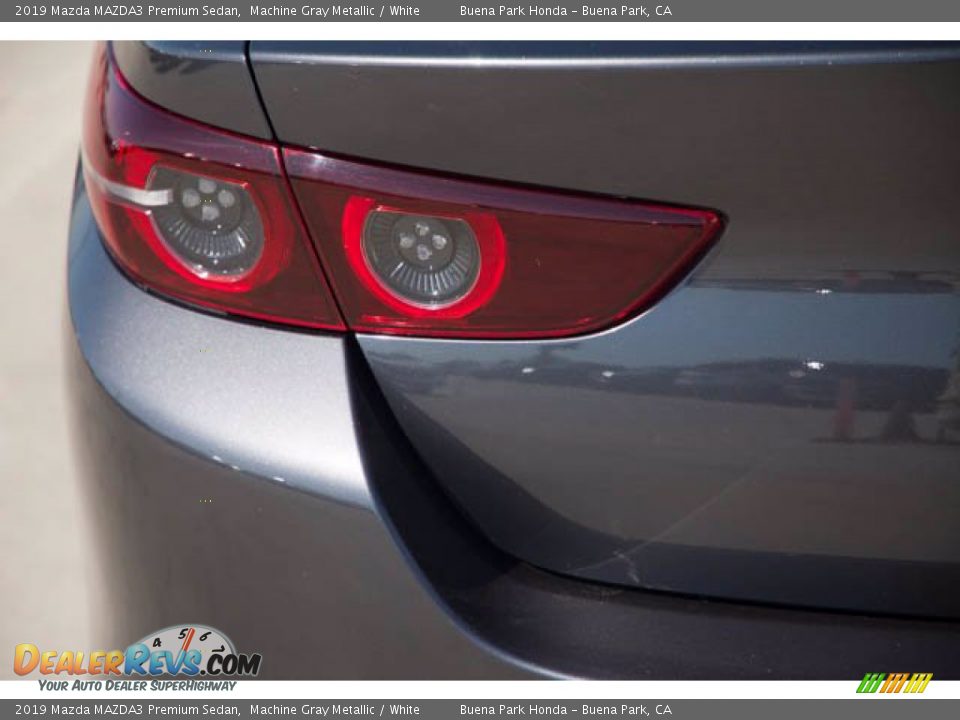 2019 Mazda MAZDA3 Premium Sedan Machine Gray Metallic / White Photo #12