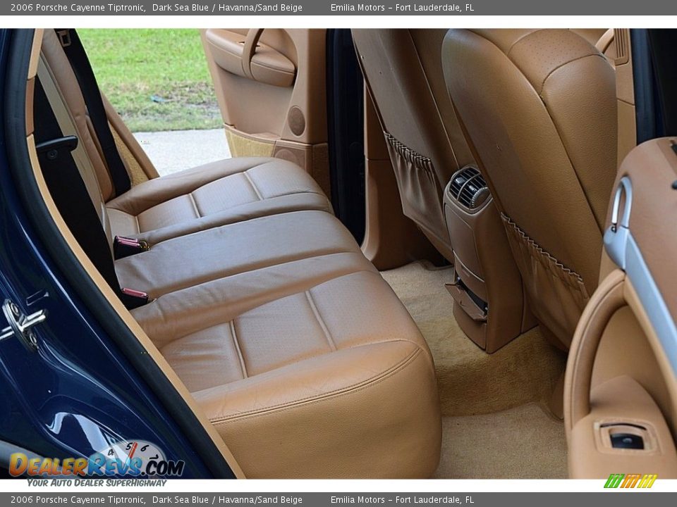 Rear Seat of 2006 Porsche Cayenne Tiptronic Photo #18