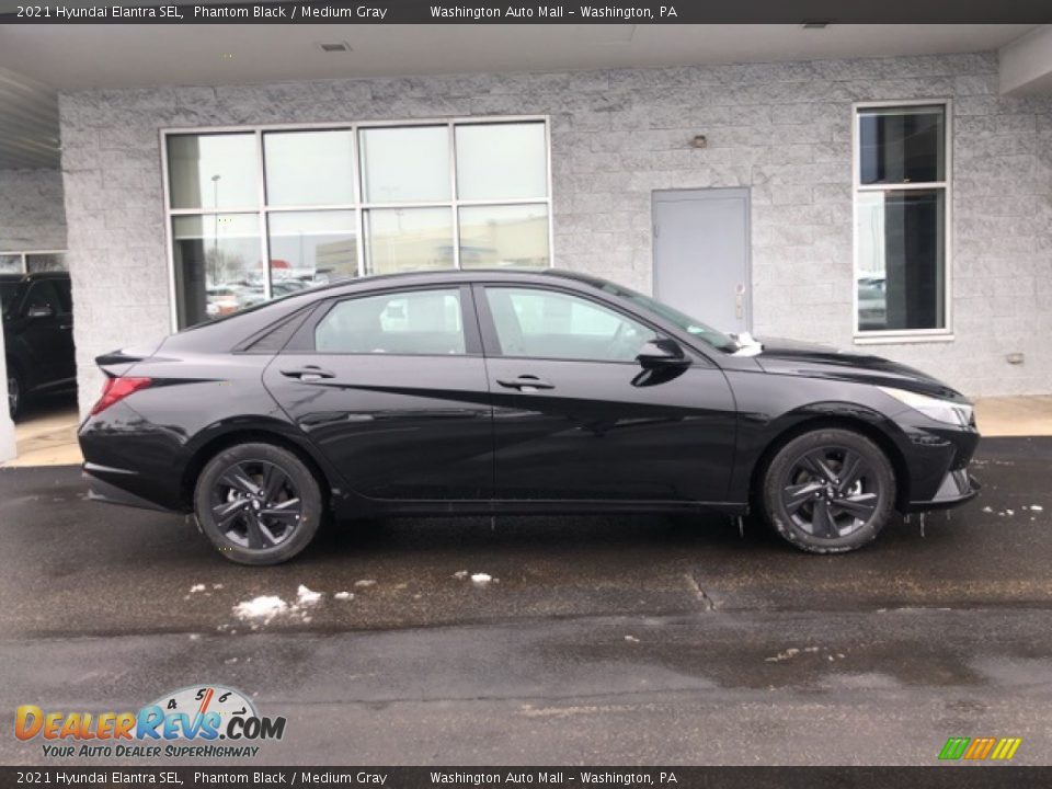 2021 Hyundai Elantra SEL Phantom Black / Medium Gray Photo #2