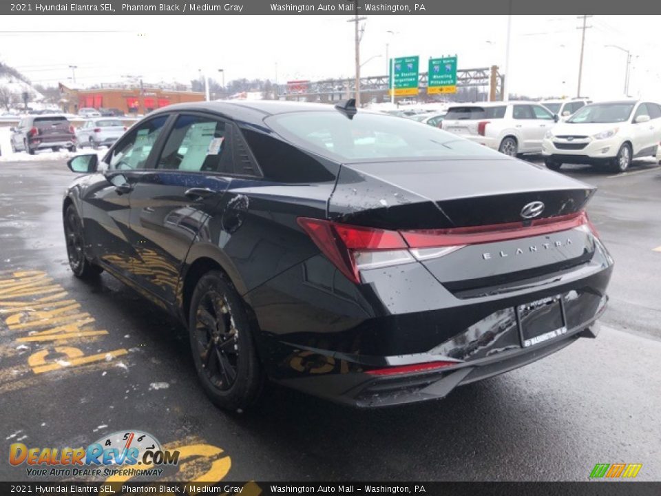 2021 Hyundai Elantra SEL Phantom Black / Medium Gray Photo #3